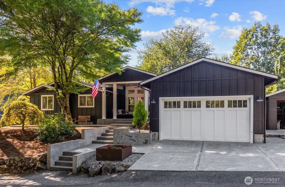 18607 165th Avenue Ne, Woodinville, WA 98072 - #1
