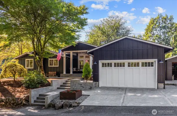 18607 165th Avenue Ne, Woodinville, WA 98072