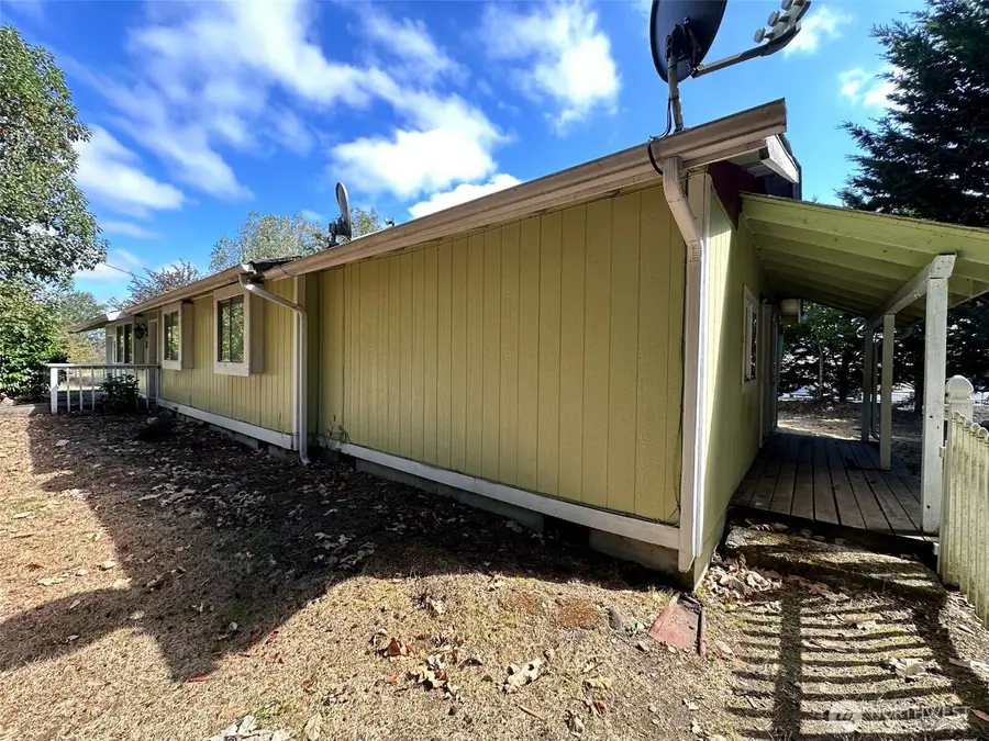 404 Edwards St Nw, Yelm, WA 98597 - #3