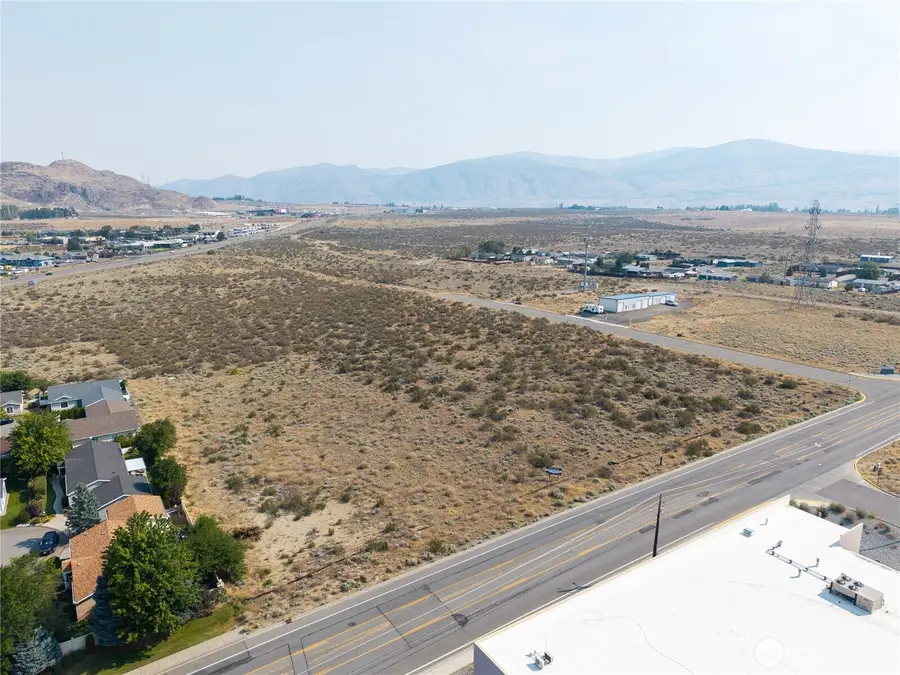 21 Engh Road #1, Omak, WA 98841 - #2