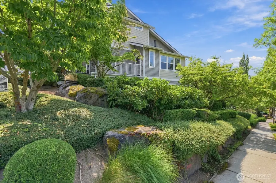 1601 NE Katsura Street #101, Issaquah, WA 98029 - #3