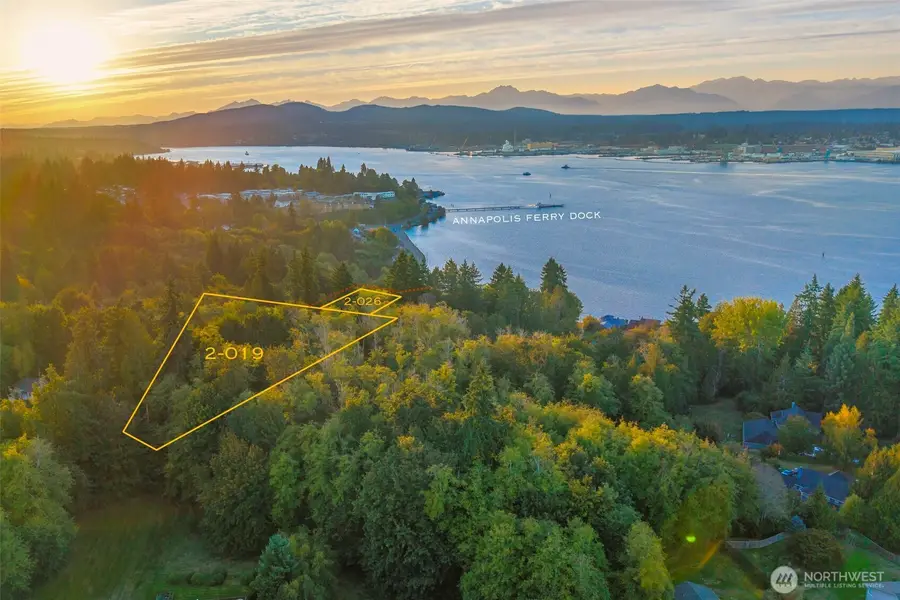 1160 Beach Drive, Port Orchard, WA 98366 - #2