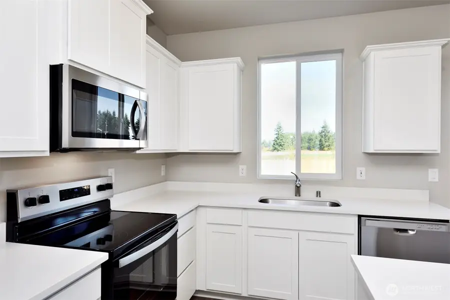 9734 Brown Street Se, Yelm, WA 98597 - #3
