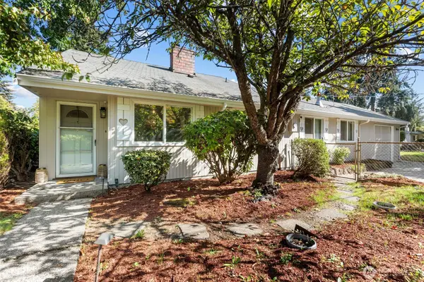 18806 4th Avenue S, Burien, WA 98148