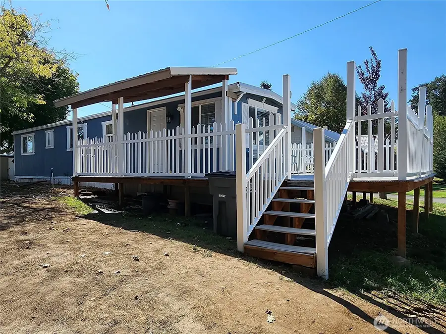 720 E Locust Street, Waterville, WA 98858 - #2