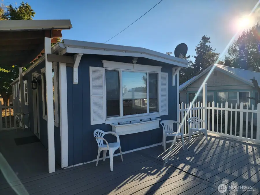 720 E Locust Street, Waterville, WA 98858 - #3