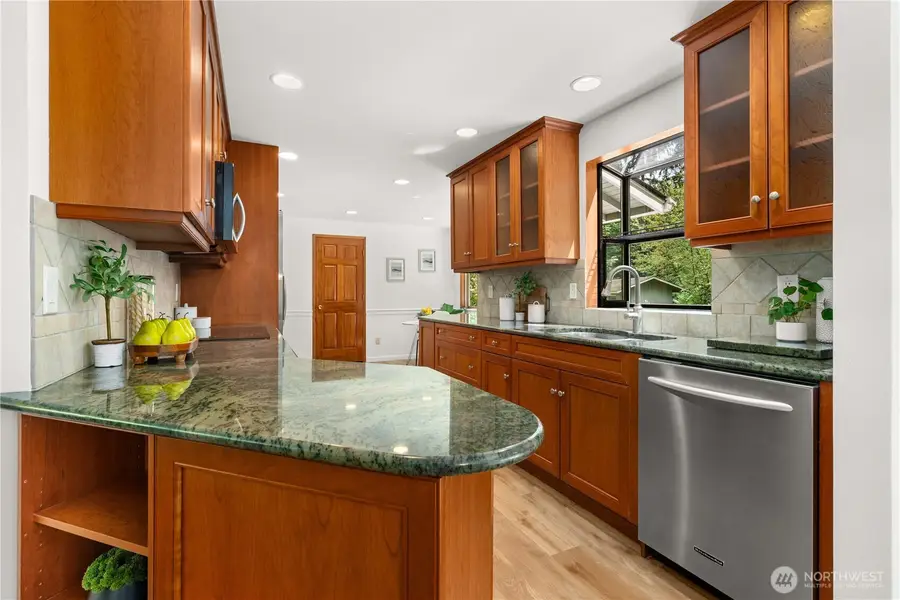21415 SE 16th Place, Sammamish, WA 98075 - #3