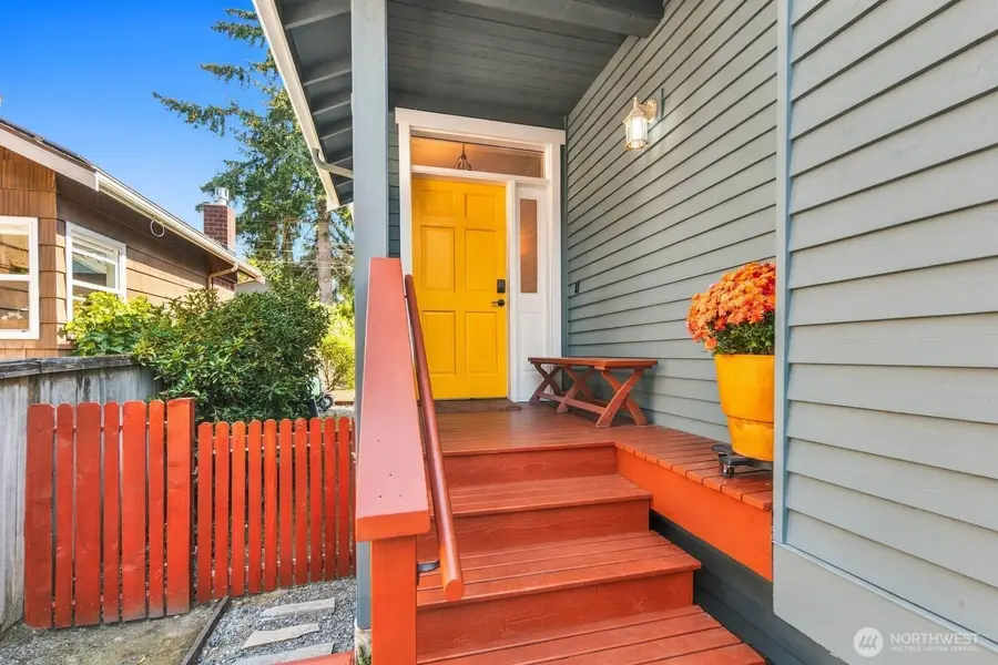 5622 46th Avenue Sw, Seattle, WA 98136 - #2