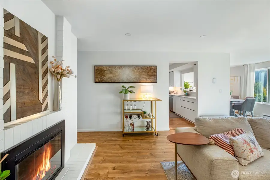 3206 80th Avenue Se #3, Mercer Island, WA 98040 - #3