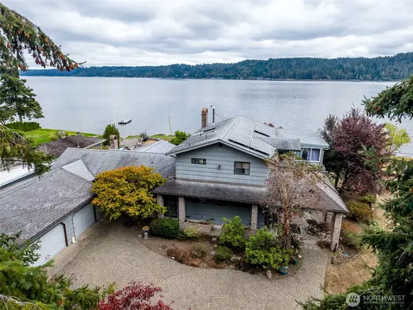 9291 North Shore Road, Belfair, WA 98528