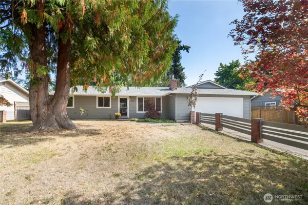 1022 Logan Street, Port Townsend, WA 98368