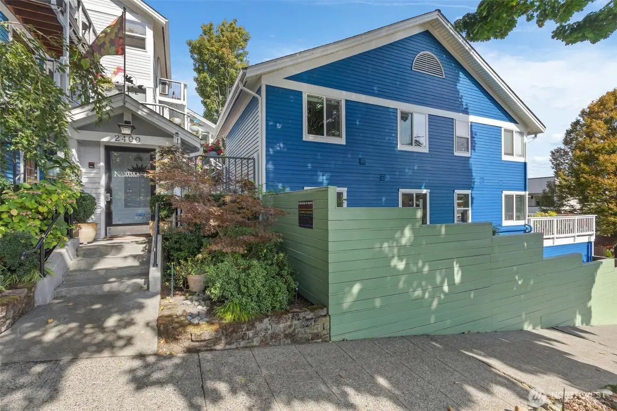 2400 E Howell Street #F, Seattle, WA 98122 - #1