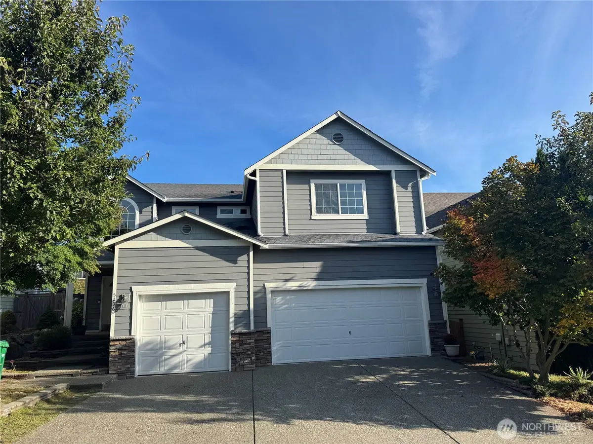 5206 NE 8th Street, Renton, WA 98059 - #1
