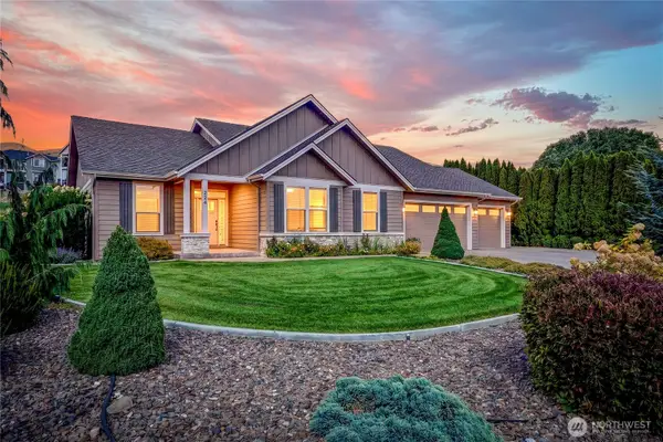 224 Rolling Hills Lane, Wenatchee, WA 98801