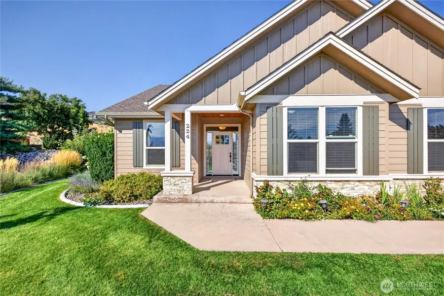 224 Rolling Hills Lane, Wenatchee, WA 98801 - #2