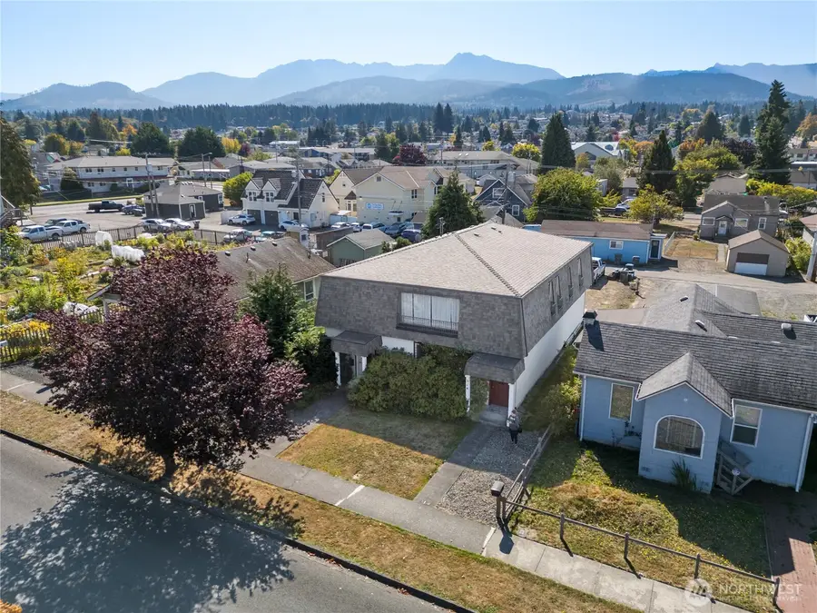 314 E 5th Street, Port Angeles, WA 98362 - #3