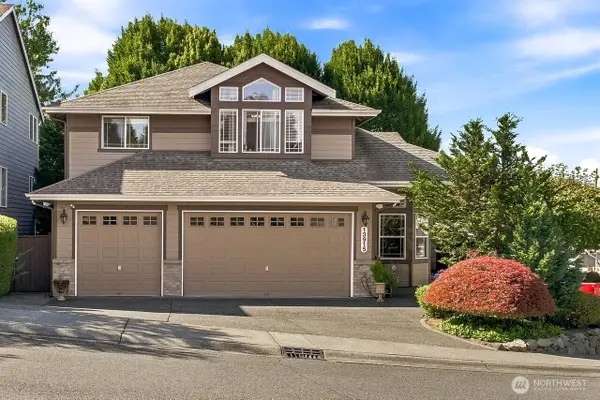 13915 SE 238th Place, Kent, WA 98042