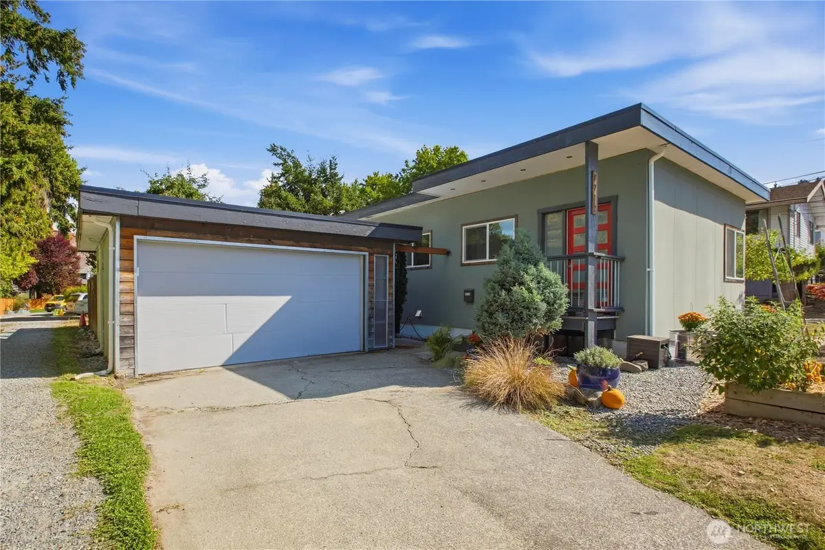 9712 57th Avenue S, Seattle, WA 98118 - #1