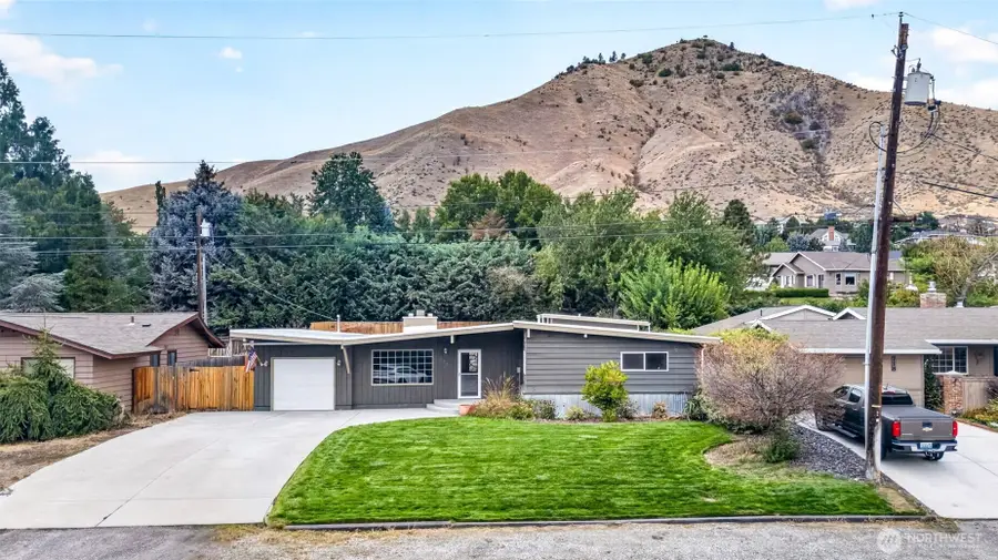 800 Grandview Avenue, Wenatchee, WA 98801 - #2