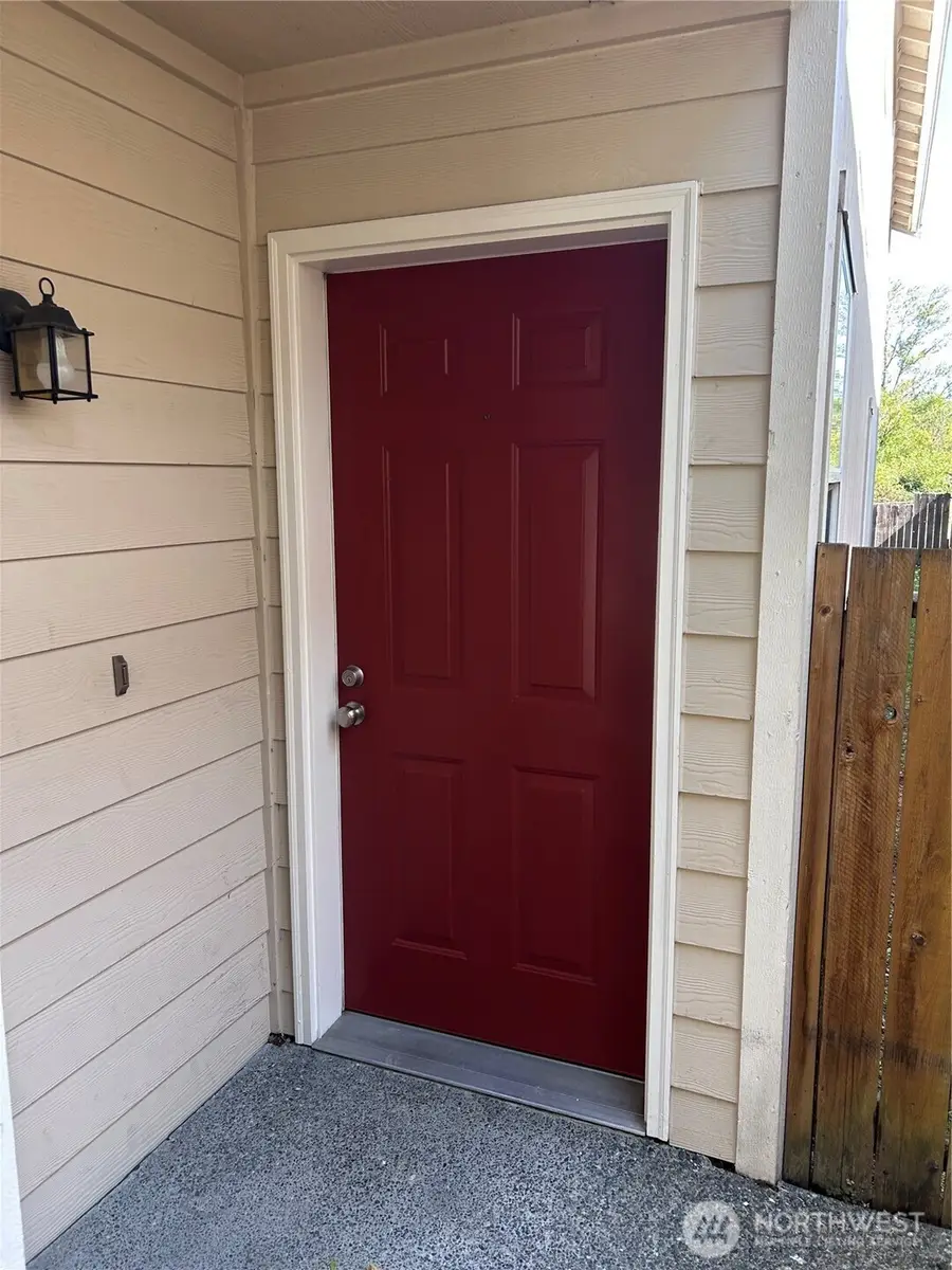 8830 2nd Avenue S, Seattle, WA 98108 - #3