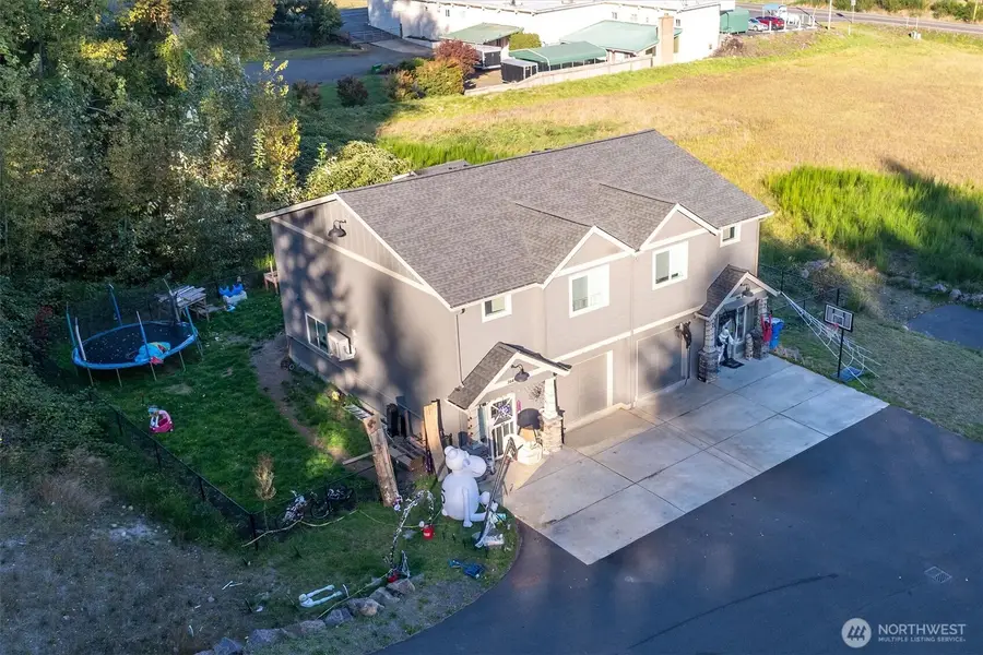 364 Cemetery Road, Castle Rock, WA 98611 - #2