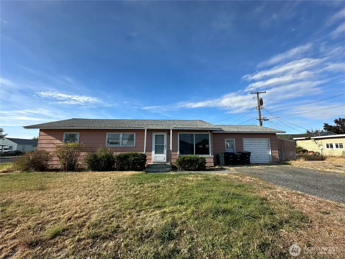 514 S Schneirla Street, Moses Lake, WA 98837 - #1