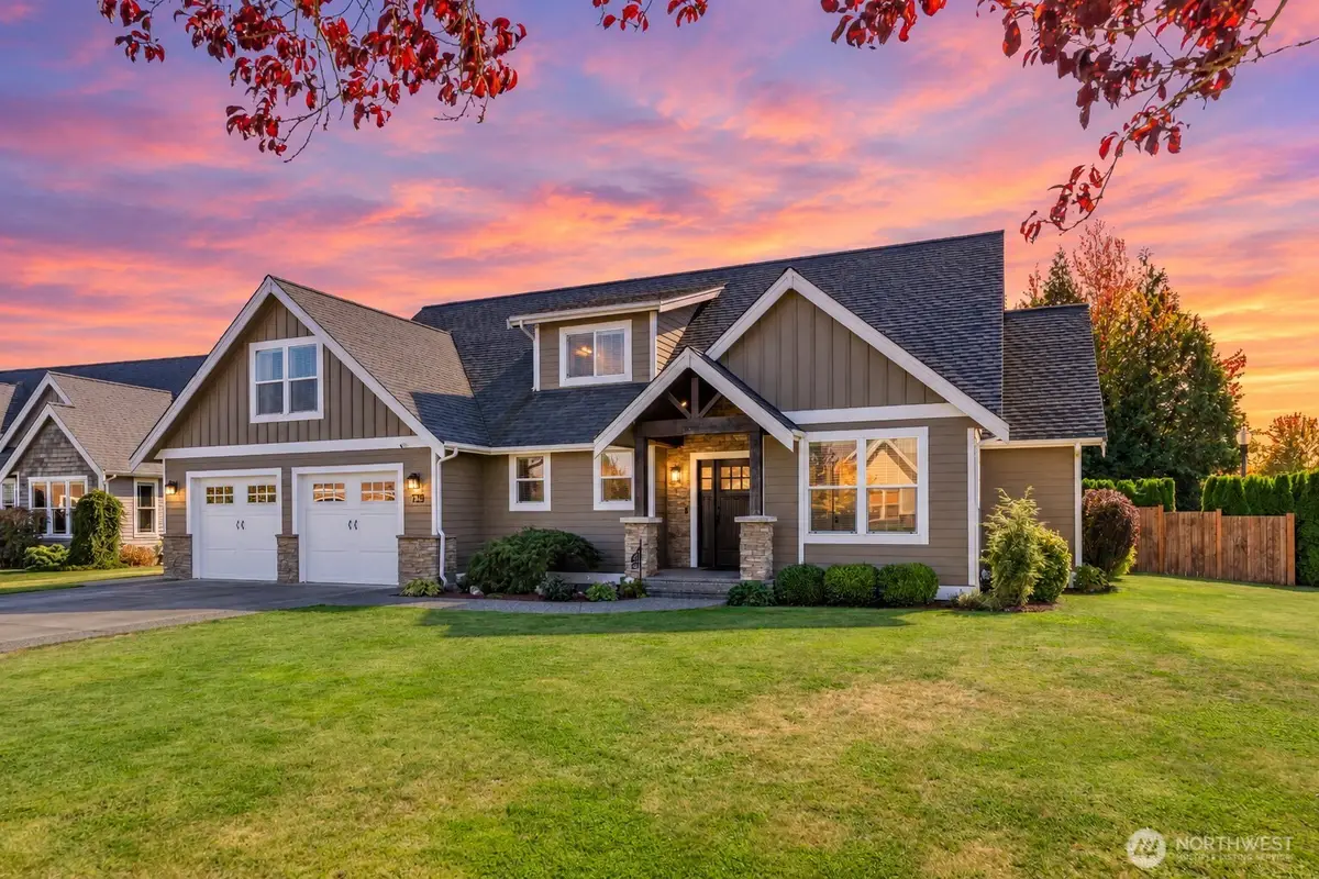 733 W Park Drive, Lynden, WA 98264 - #1
