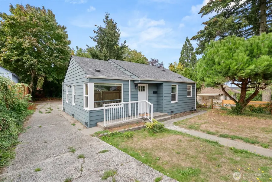 12015 69th Avenue S, Seattle, WA 98178 - #2