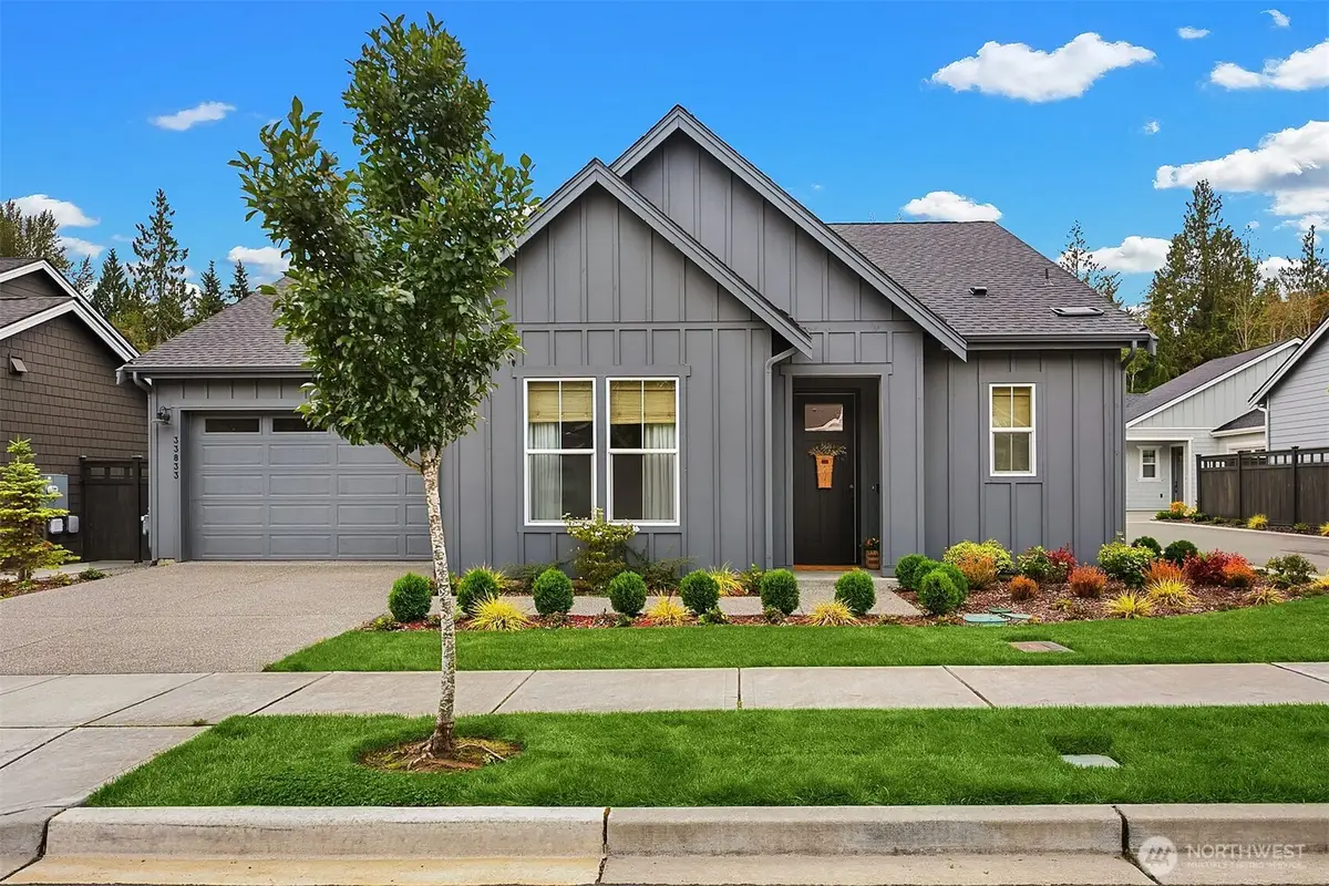 33833 Buckeye Avenue Se, Black Diamond, WA 98010 - #1