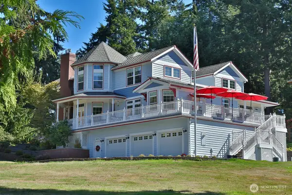 4312 Quaternary Road, Clinton, WA 98236