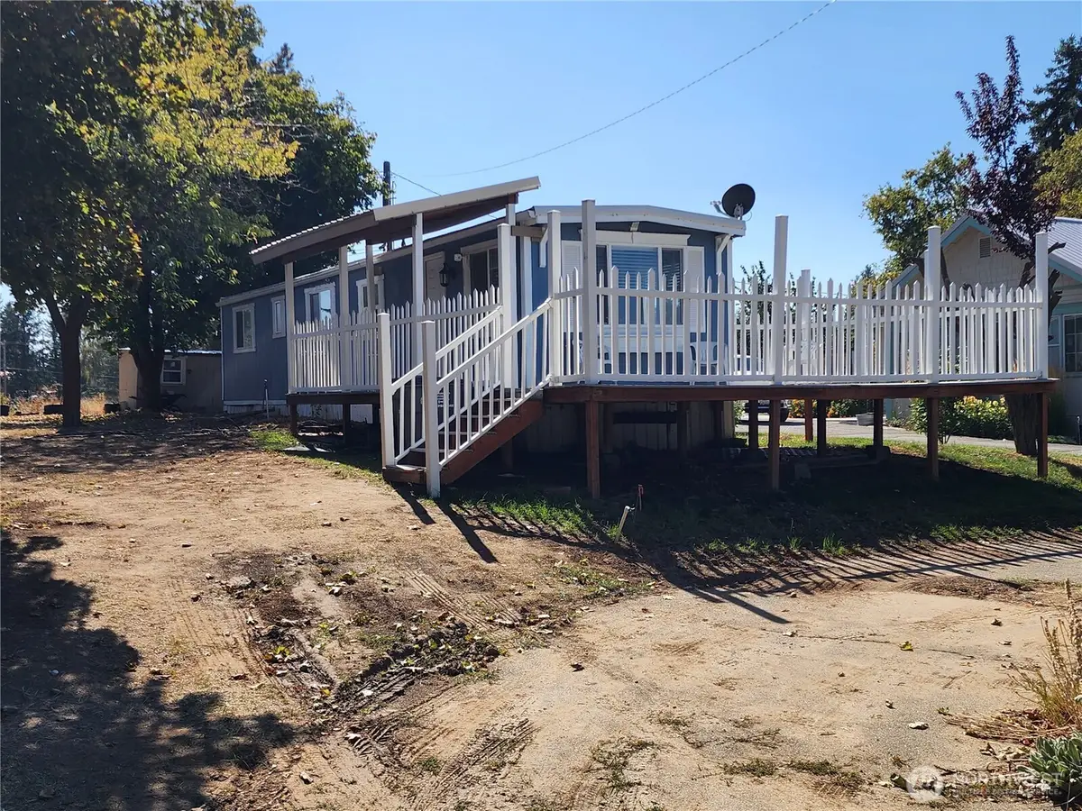 720 E Locust Street, Waterville, WA 98858 - #1