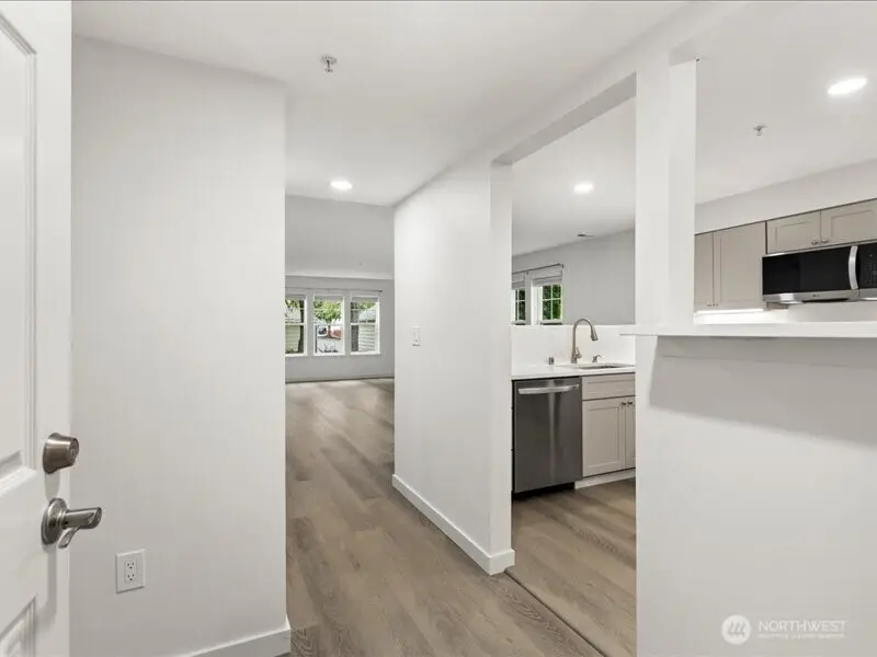 4133 224th Lane Se #112, Issaquah, WA 98029 - #2