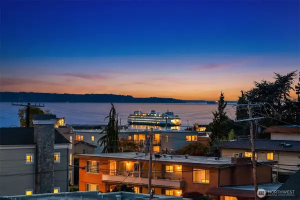 505 5th Avenue S #305, Edmonds, WA 98020