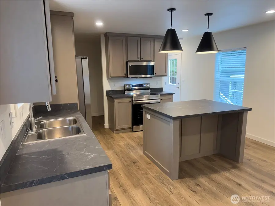 375 Union Avenue Se #8, Renton, WA 98059 - #2
