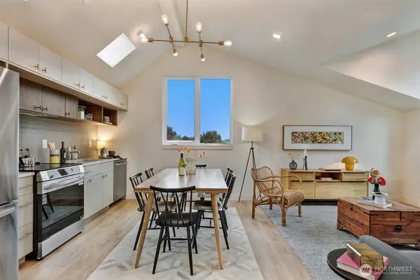 1705 Martin Luther King Jr Way, Seattle, WA 98122