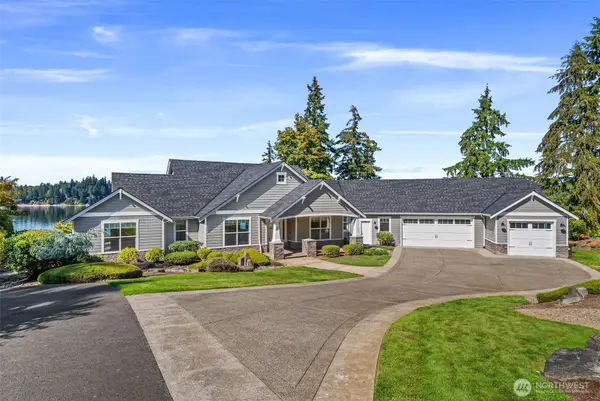 4827 Bayshore Lane Nw, Olympia, WA 98502