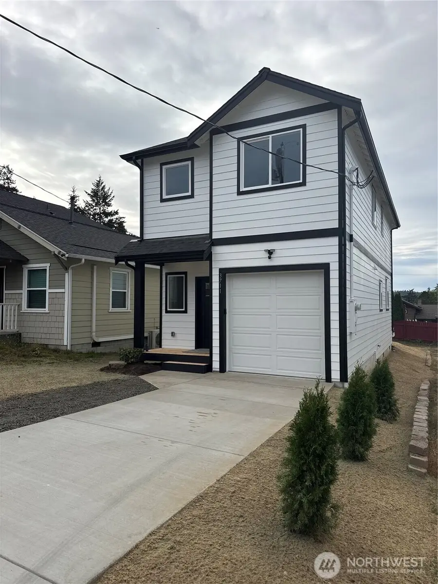 3711 W E Street, Bremerton, WA 98312 - #2