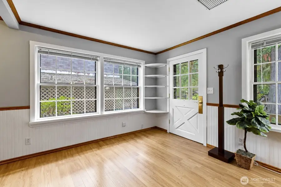 34724 48th Avenue E, Eatonville, WA 98328 - #3