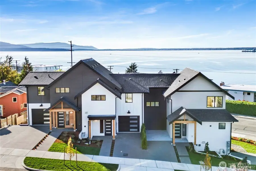 504 12th Street, Bellingham, WA 98225 - #2