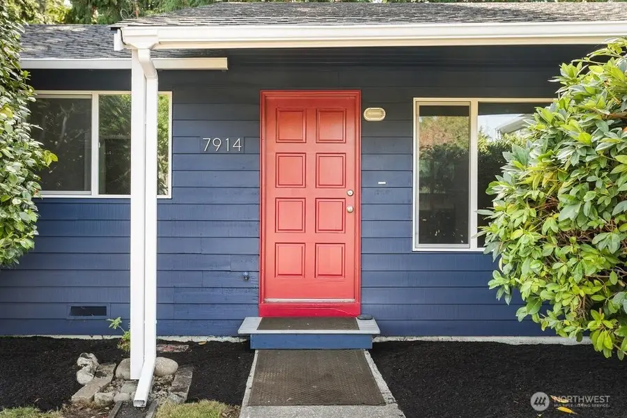 7914 206th Place Sw, Edmonds, WA 98026 - #2