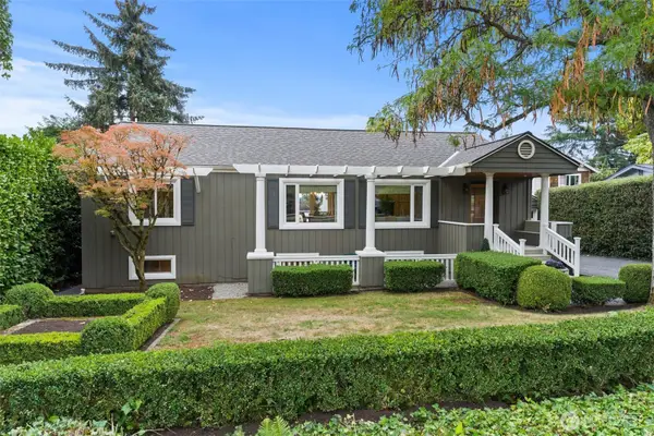 213 8th Avenue, Kirkland, WA 98033
