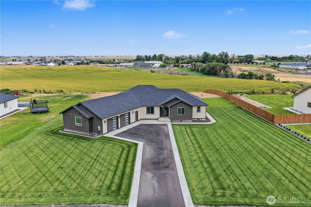 5093 NE 7.3 Road, Moses Lake, WA 98837 - #1
