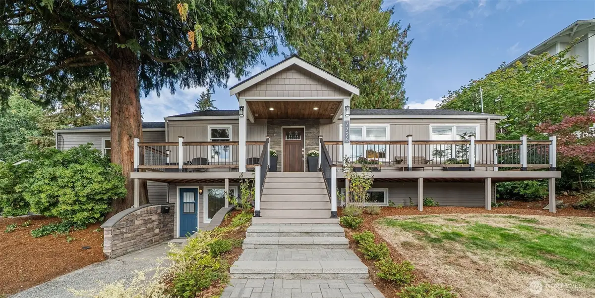 7726 30th Avenue Ne, Seattle, WA 98115 - #1
