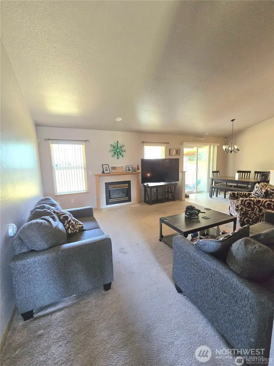 15407 8th Avenue E, Tacoma, WA 98445 - #2