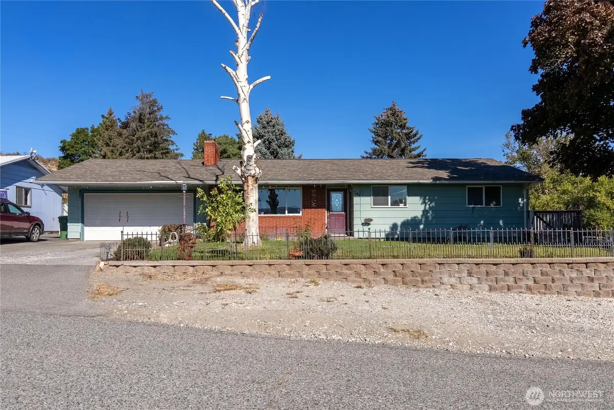 741 Sunrise Drive, Omak, WA 98841 - #1