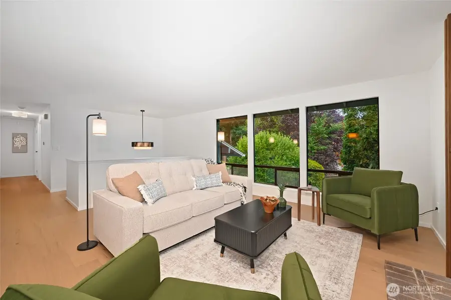 10026 NE 140th St, Kirkland, WA 98034 - #3