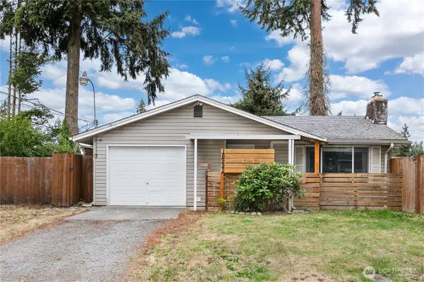 16922 17th Avenue E, Spanaway, WA 98387