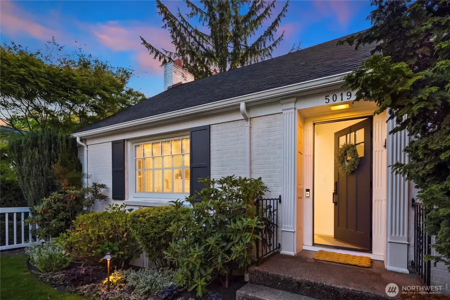 5019 36th Avenue Ne, Seattle, WA 98105 - #2