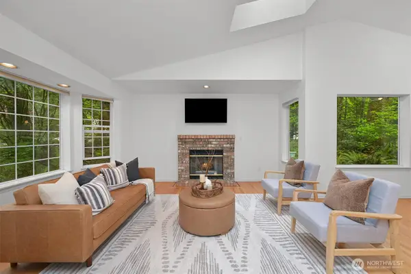 5 Horseshoe Circle, Bellingham, WA 98229