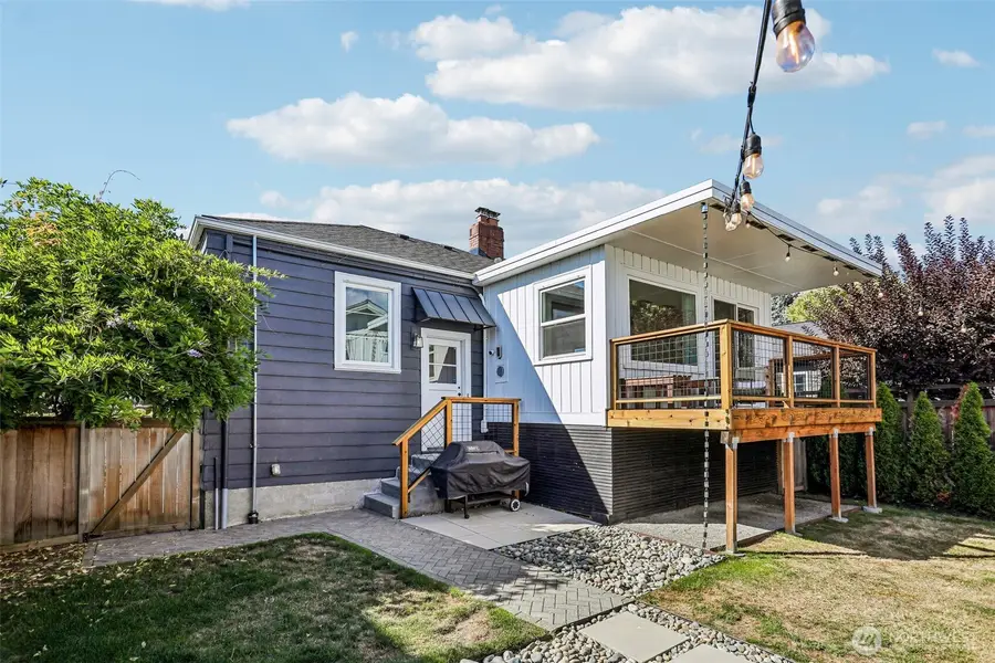3806 36th Avenue Sw, Seattle, WA 98126 - #3